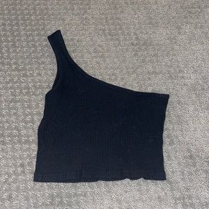 Black one shoulder crop top